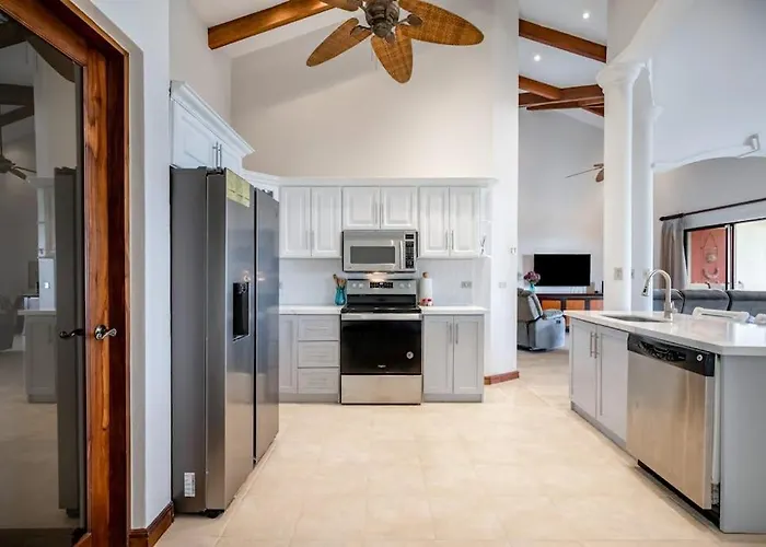 Ocean-View Retreat! Playa Penca Resort Condo * Potrero (Guanacaste)